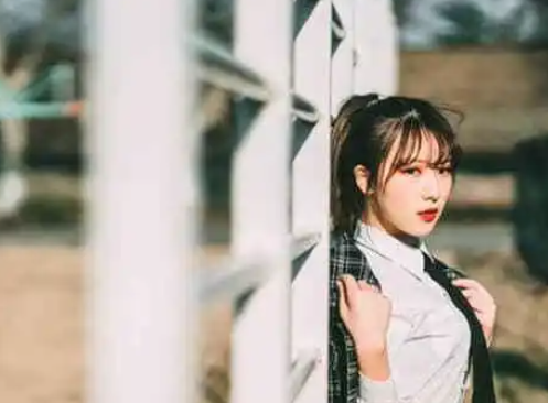 第一次约会可以牵手吗？男生必看...